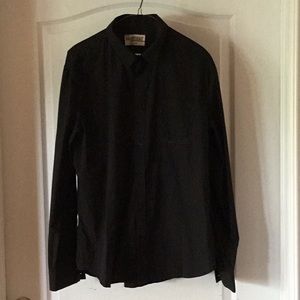 No Retreat men’s button down black shirt.